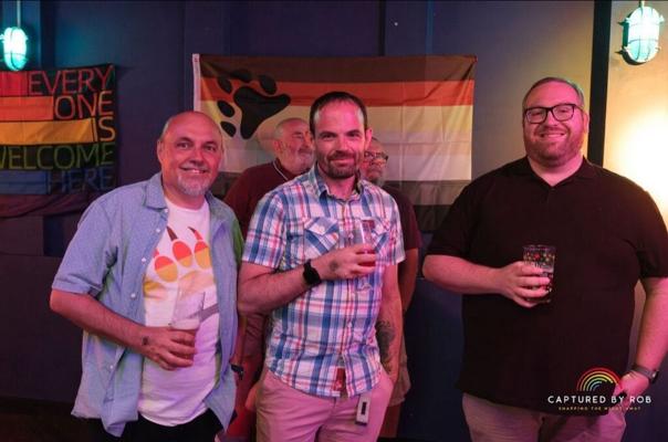 Mids Bears — Bears, cubs, otters and admirers