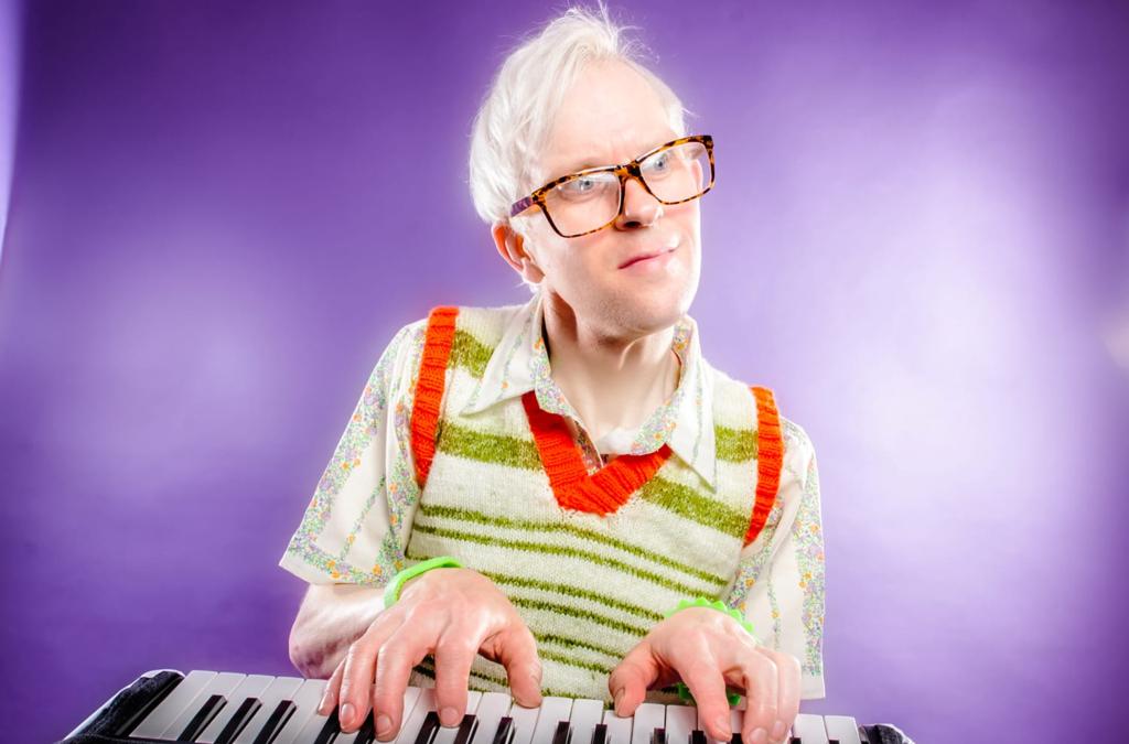 Robert White: 'THAT' Gay Autistic Keyboard Tanktop Comedy Guy! poster
